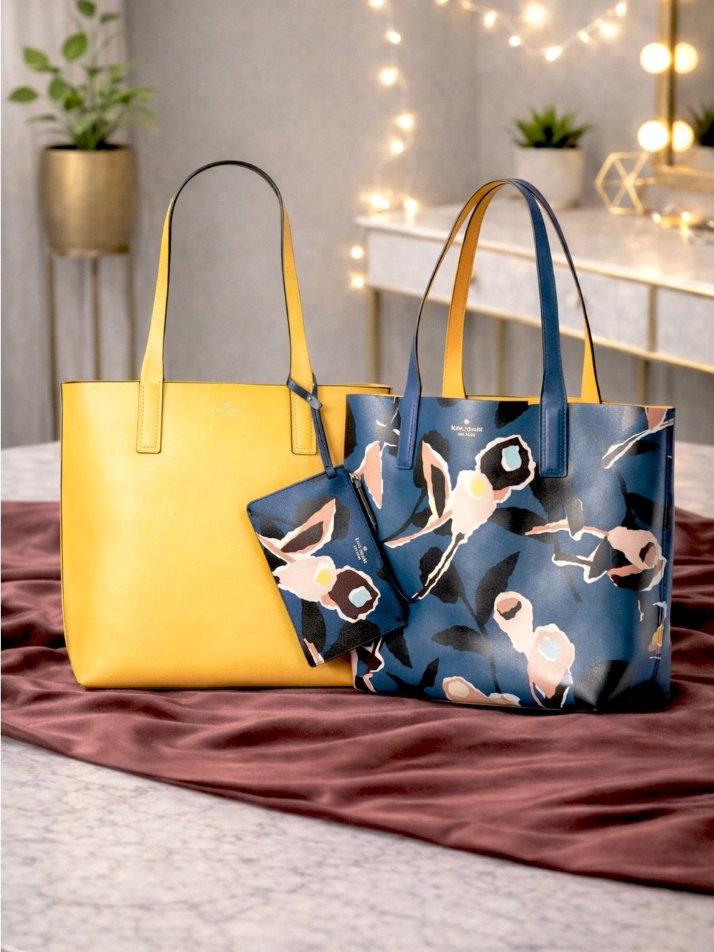 Kate Spade New York Arch Large Reversible Tote! 4 piece set! With dust bag